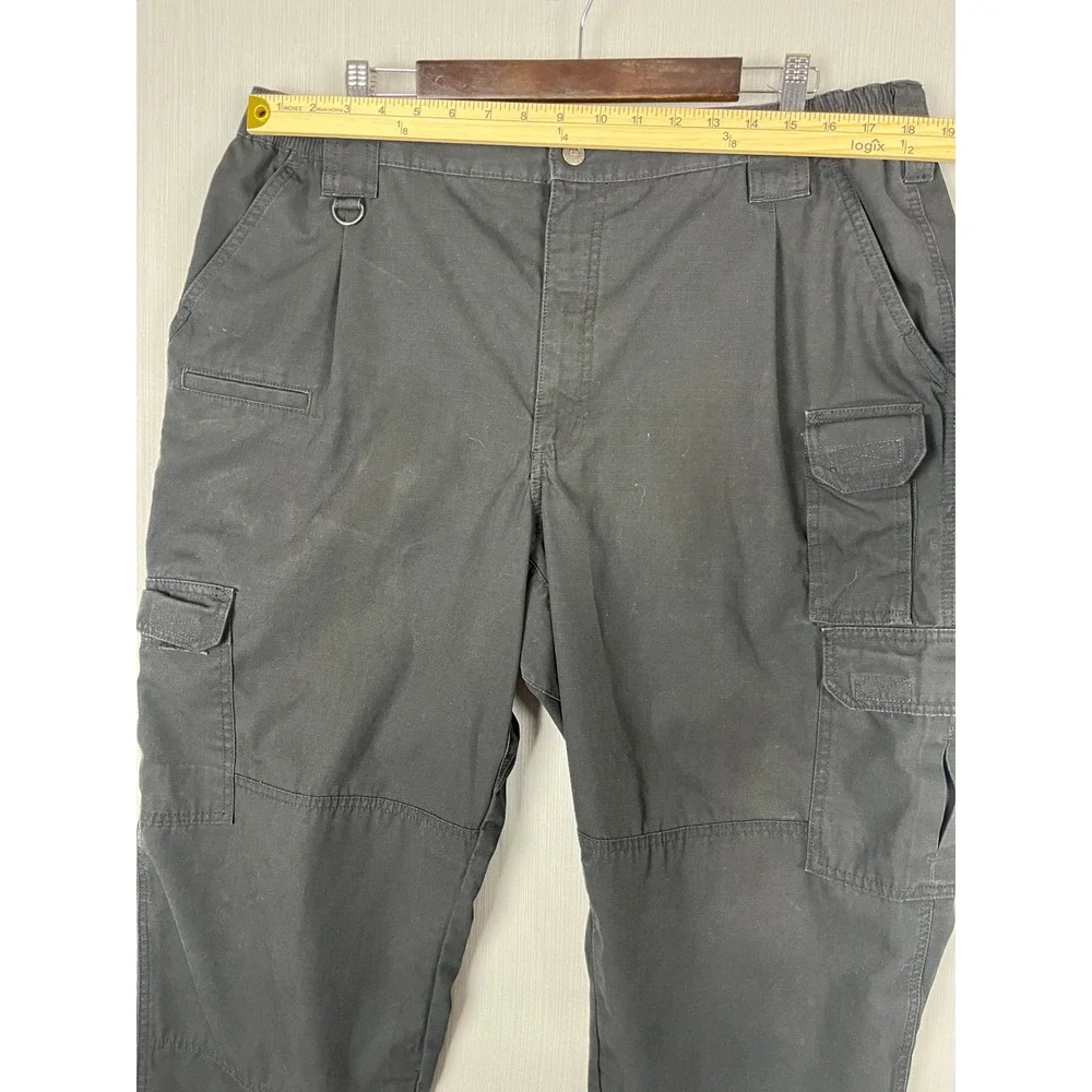 5.11 Tactical Series Cargo Pants Mens 40x30 Black Ripstop Utility Rugged